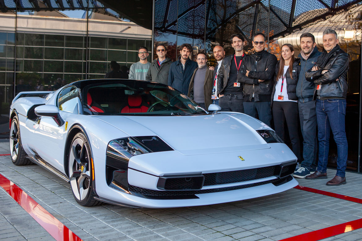 Ferrari SC40